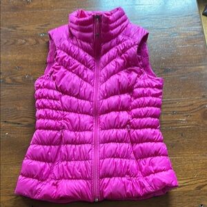 Athleta women’s vest - like new